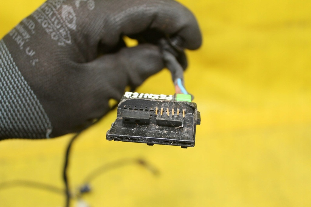 фото №9, Спинка сиденье левый перед grand scenic ii