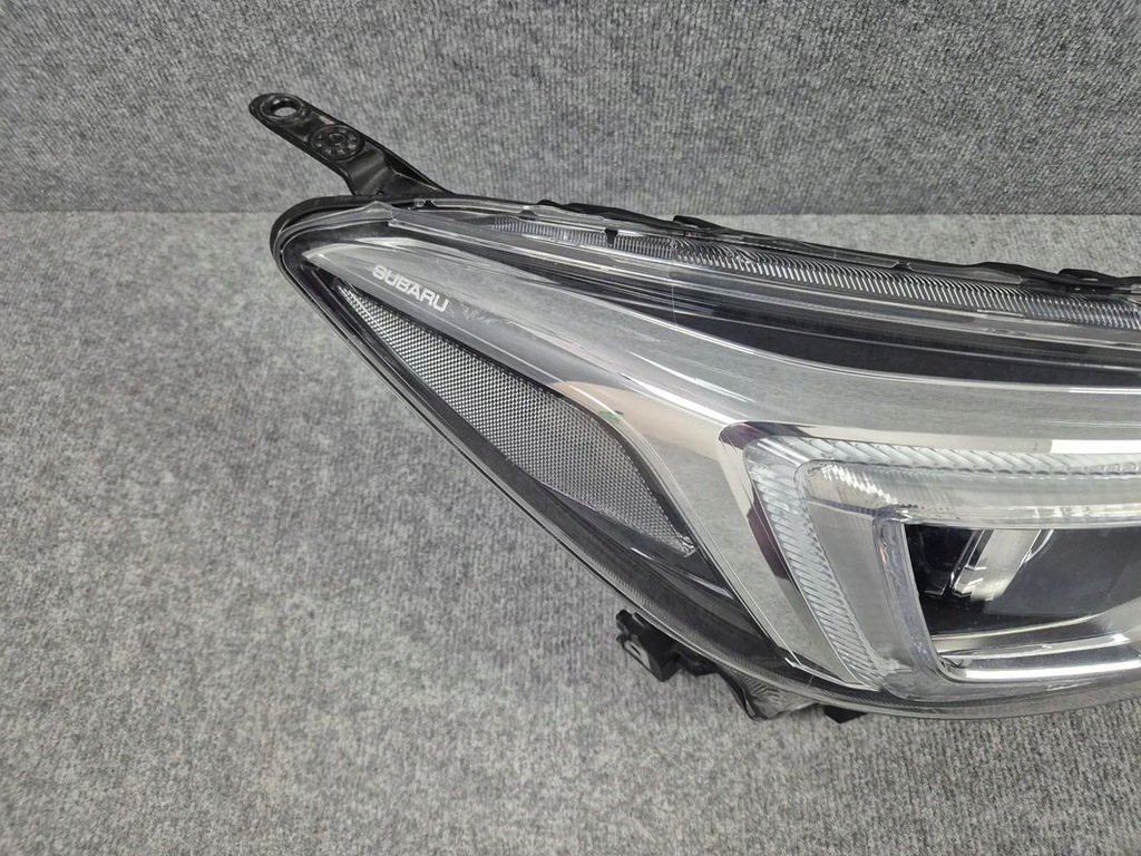 фото №15, Фары / лампы передние комплект p+l - subaru xv ii impreza iv full led