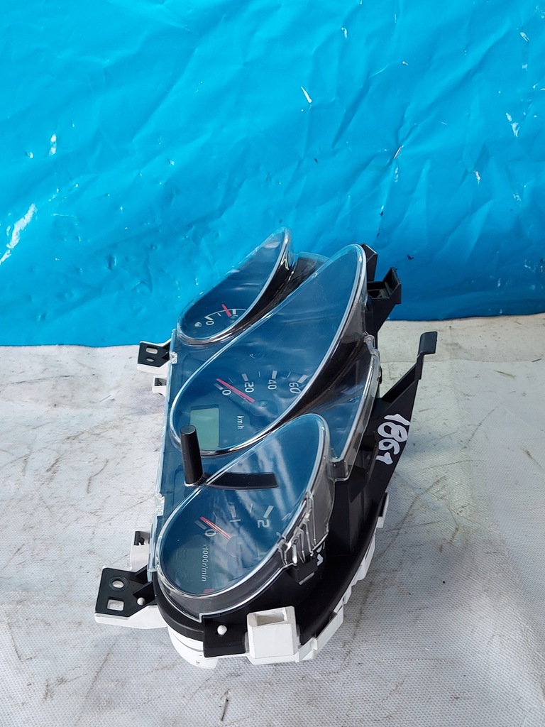 фото №9, Счетчик приборная панель mitsubishi colt 1.3 b 8100a929