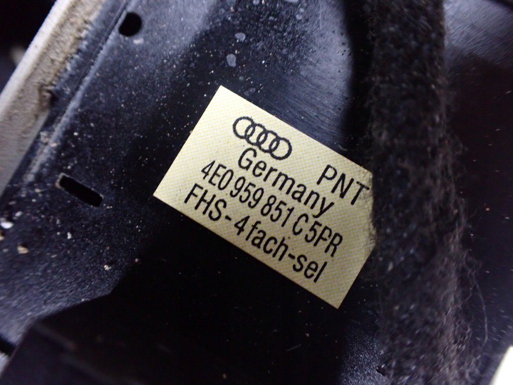 фото №16, Подлокотник с панель do окон audi a8 s8 d3 4e0971663 4e0959851