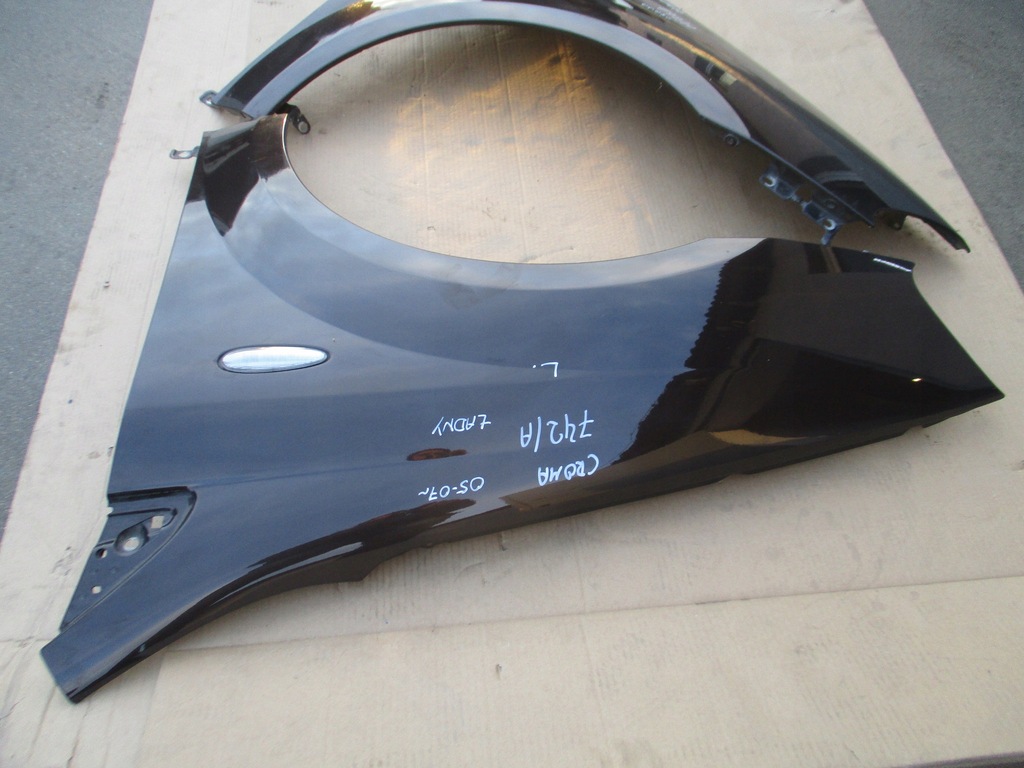 фото №1, Croma ii 2 крила лівий перед 742/a bez іржа