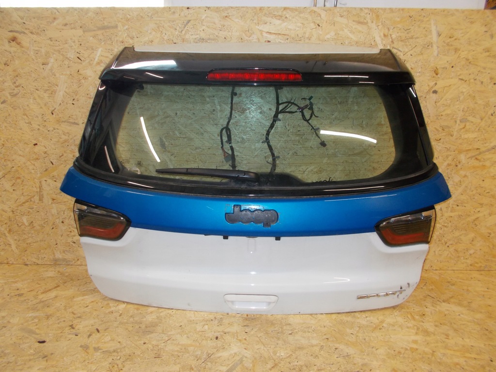 фото №1, Кришка багажника задня комплектна jeep compass