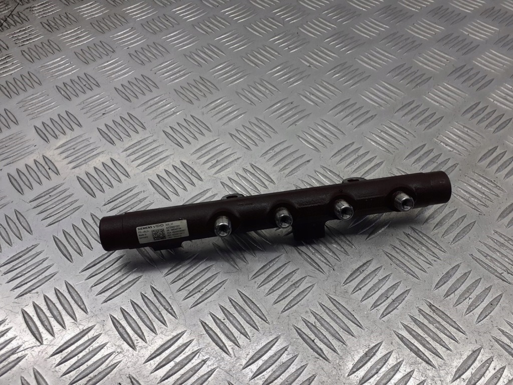 Купити Молдинг упорскування renault megane ii 1.5 dci 8200815617