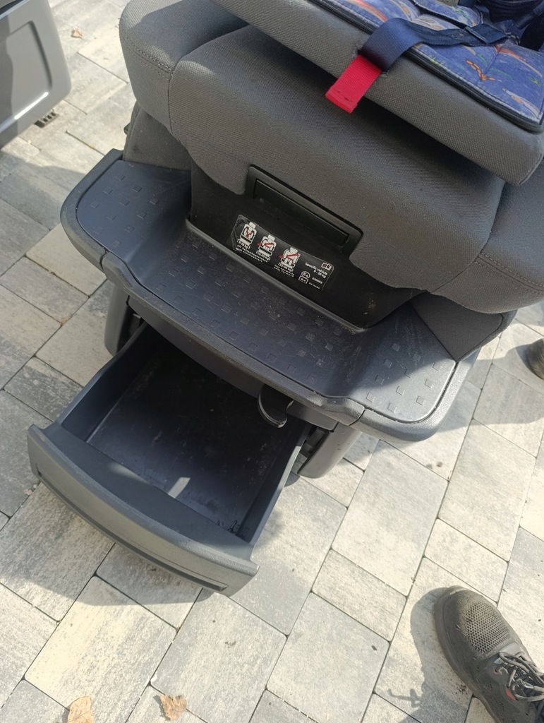 фото №12, Vw t5 t6 multivan сиденья поворотные второй/третий ряд антрацит с детское кресло