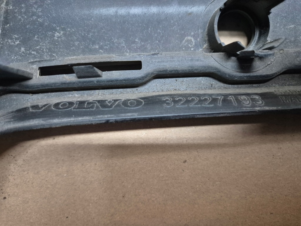 фото №9, Volvo xc90 ii бампер задня r-design xc90 ii оригінал