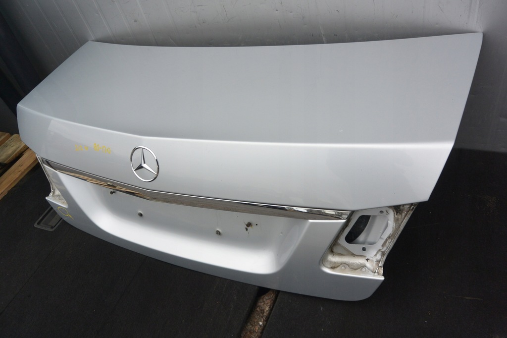 фото №12, Кришка багажника багажника mercedes w212 sedan c775 775