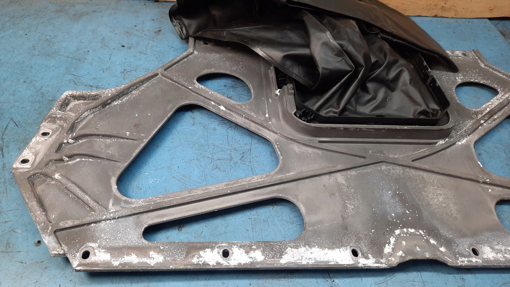 фото №5, Стіна перегородкова перегородка mercedes w220