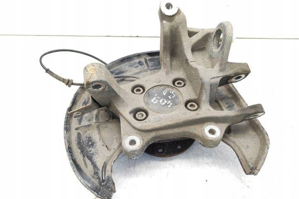 Ступица заднего правого колеса lancia thesis 841_ 60665850 2.4l дизель 129kw с Разборки