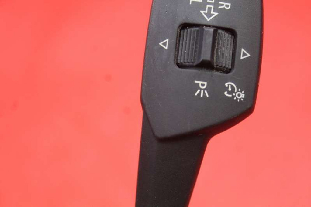 фото №14, Перемикач комбінований перемикач підрульовий 9123051 bmw e91 04-10