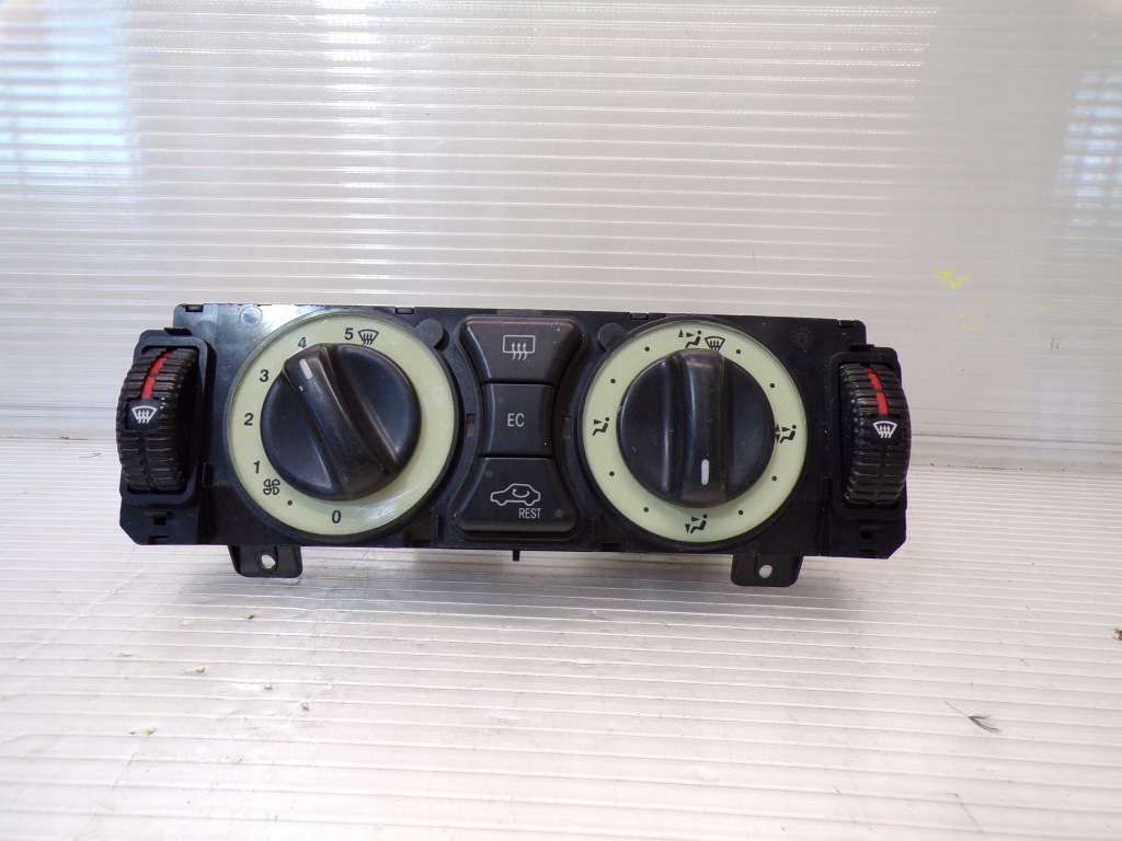 фото №1, Панель обдув кондиціонера mercedes slk r 170 1708300885