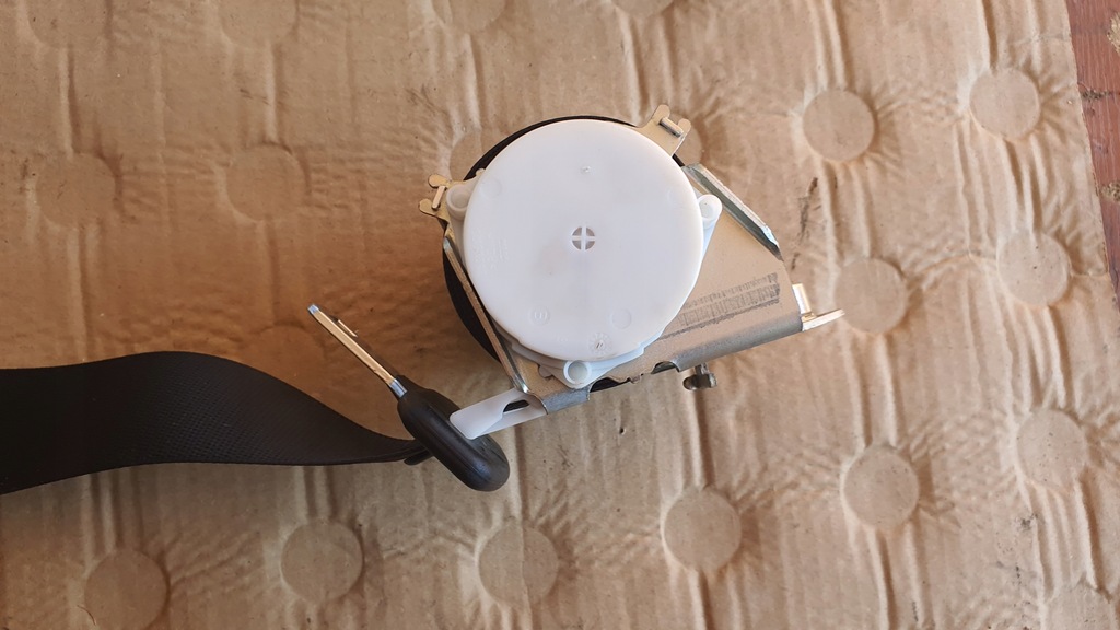 фото №8, Pas безпеки лівий задня bmw i3 7305643