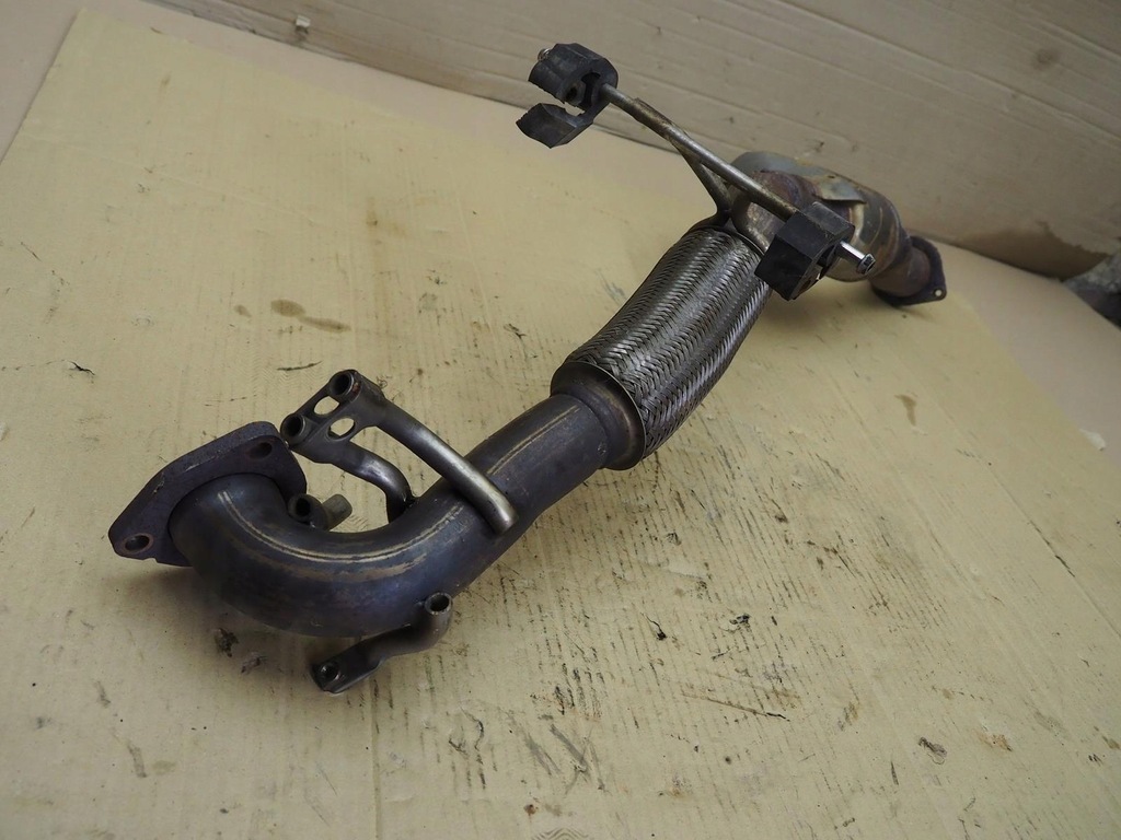 фото №12, Гасник коливань труба вихлопна volvo v70 ii 2,4 d5