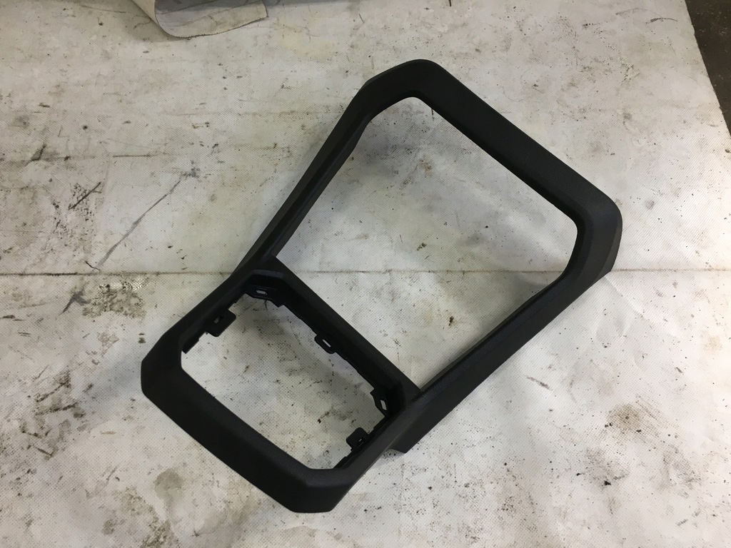 фото №1, Рамка туннель выборщик dacia sandero iii stepway