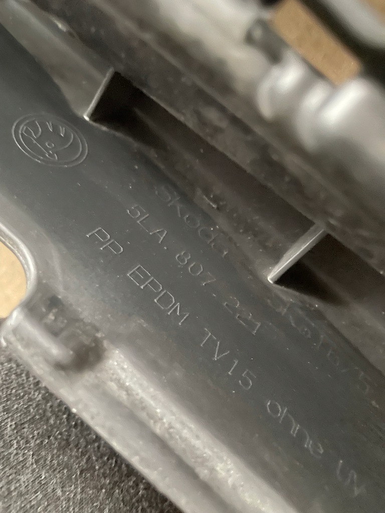 фото №6, Skoda enyaq 5la передний бампер перед 5la807221