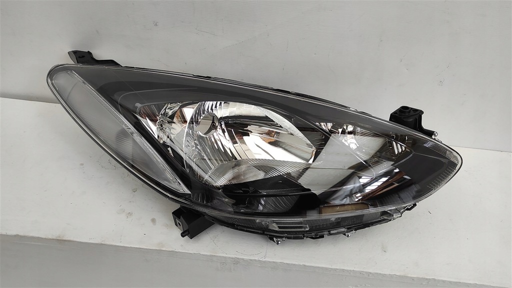 фото №1, Лампа права перед mazda 2 ii po 2007