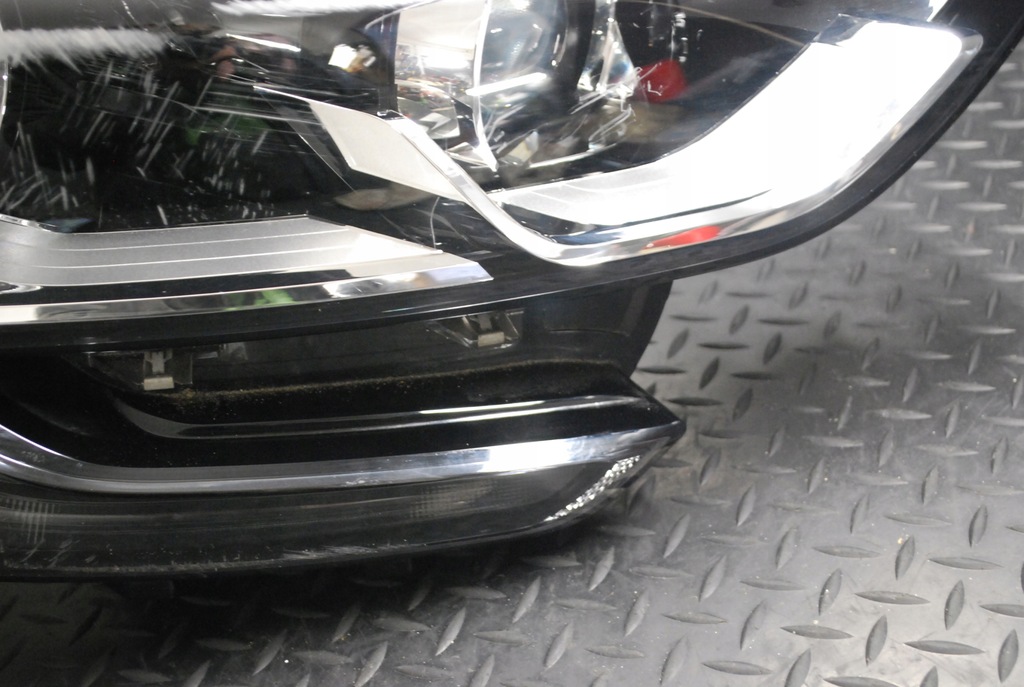 фото №5, Лампа led правый перед renault megane iv 90060925