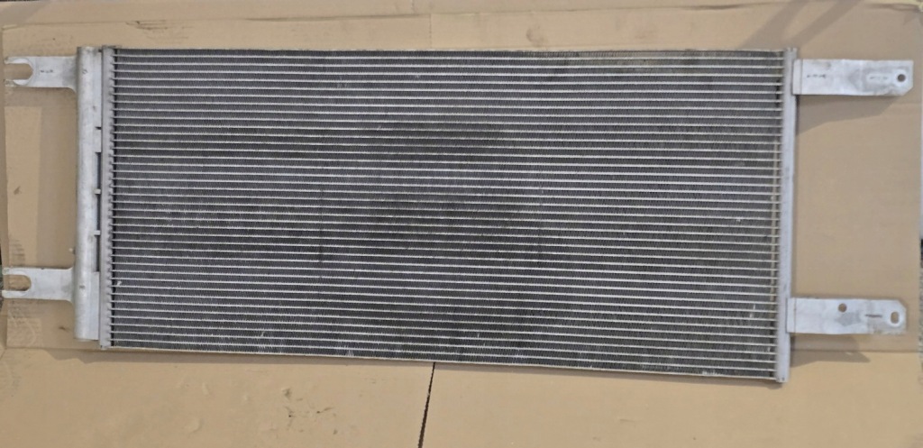 Купити Радіатор кондиціонера scania s r ngs 3003143