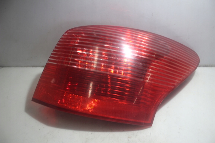 фото №1, Лампа правая задняя peugeot 407