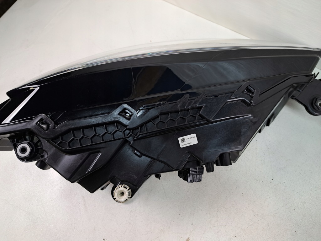 фото №14, Skoda superb 3 iii lift full led лампы передние правая левая