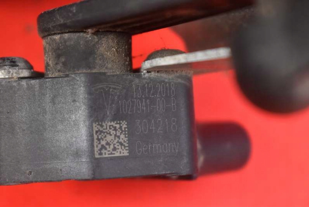 фото №8, Датчик вирівнювання світла 1027941-00-b tesla model s lift 16-21