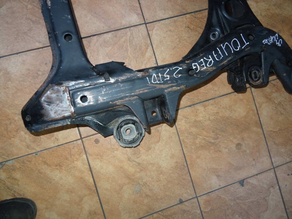 фото №6, Touareg 2.5tdi 04' подрамник подрамник перед 7l0400025