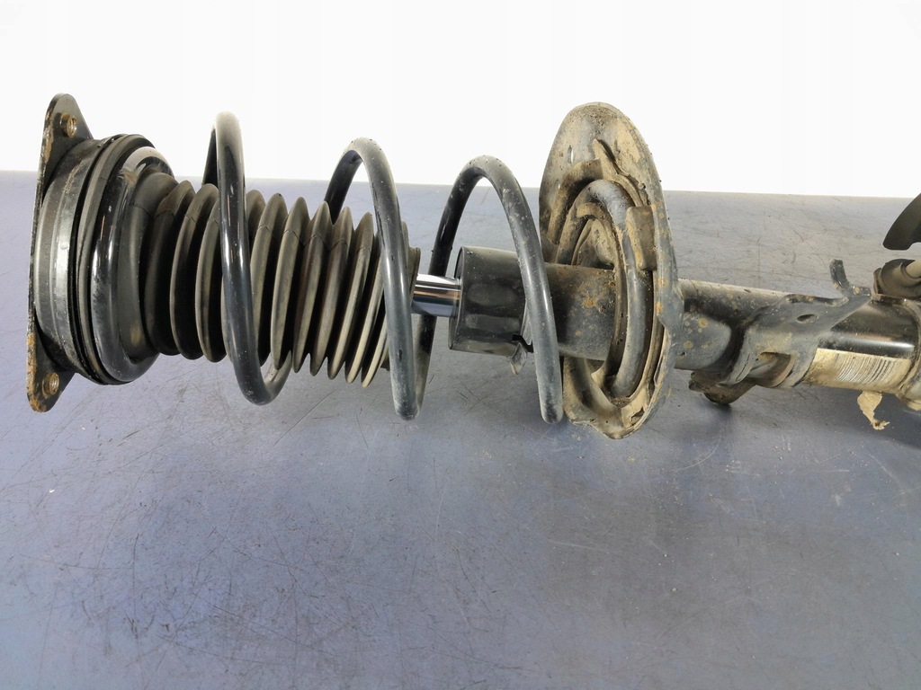 фото №6, Megane iv 1.6 sce поворотный кулак mcperson перед правый