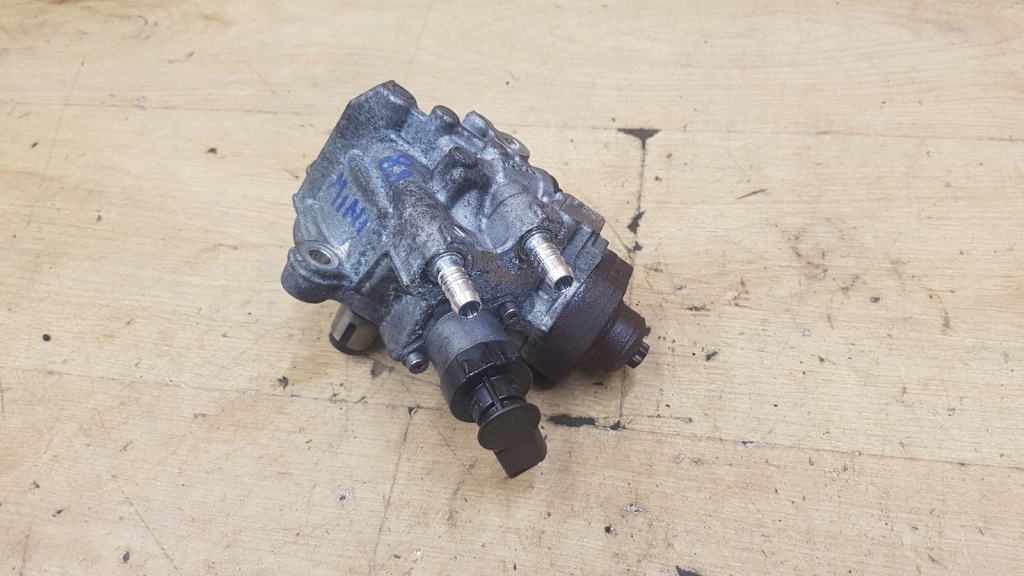 фото №1, Форсунки насос молдинг упорскування kpl. mini countryman r60 1.6 d