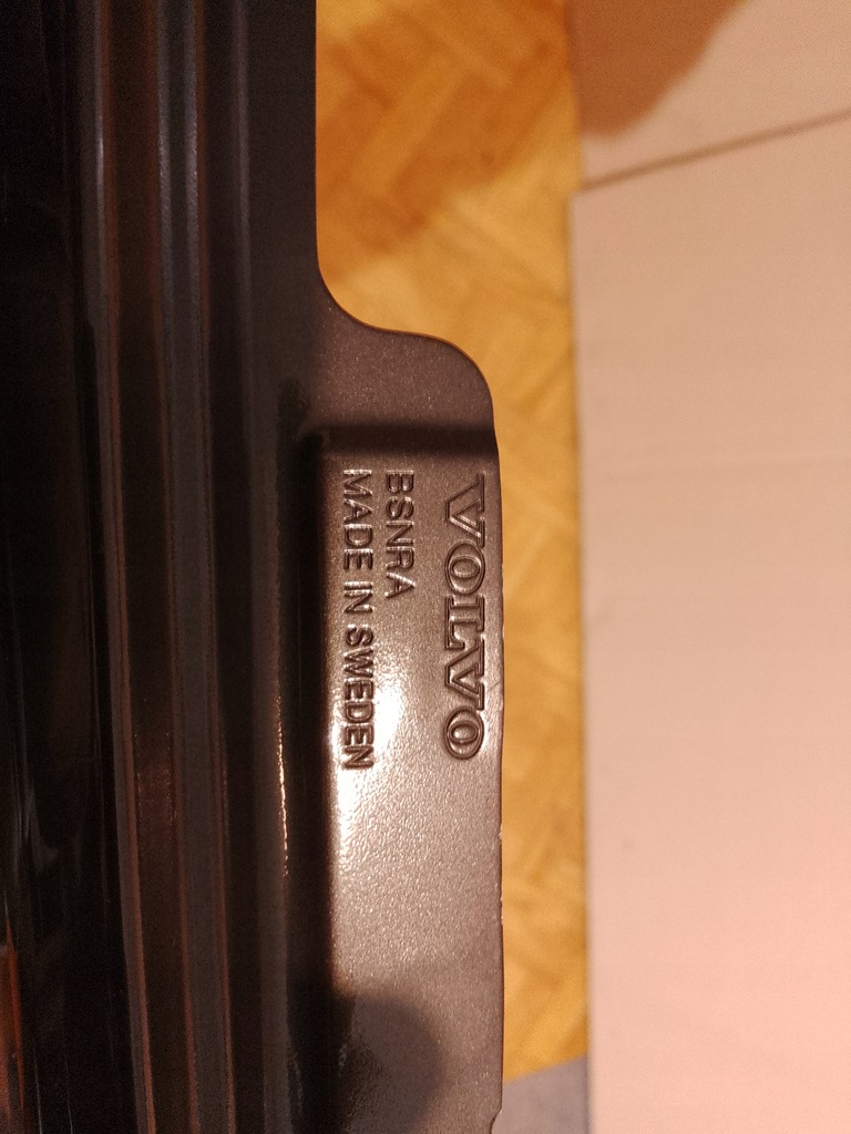 фото №10, Volvo xc60 ii крила передній правий