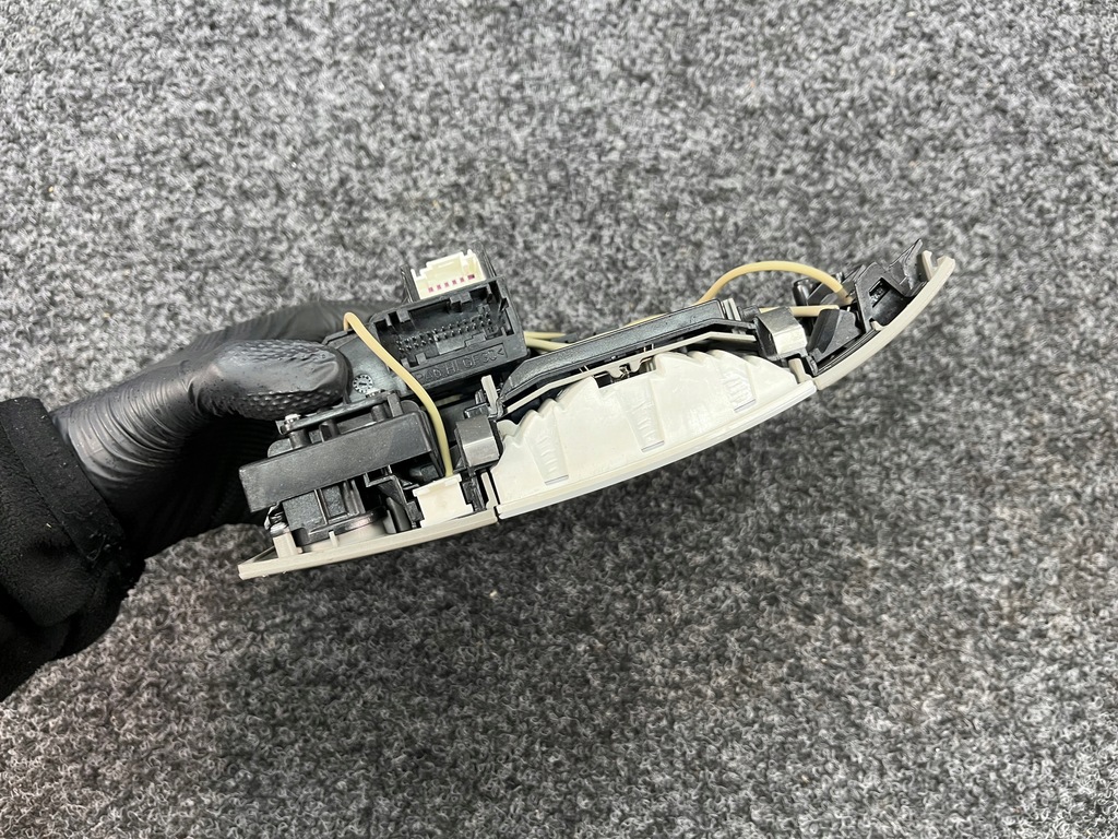 фото №10, Audi a8 d3 освітлення лампа стельовий 4e0907135a