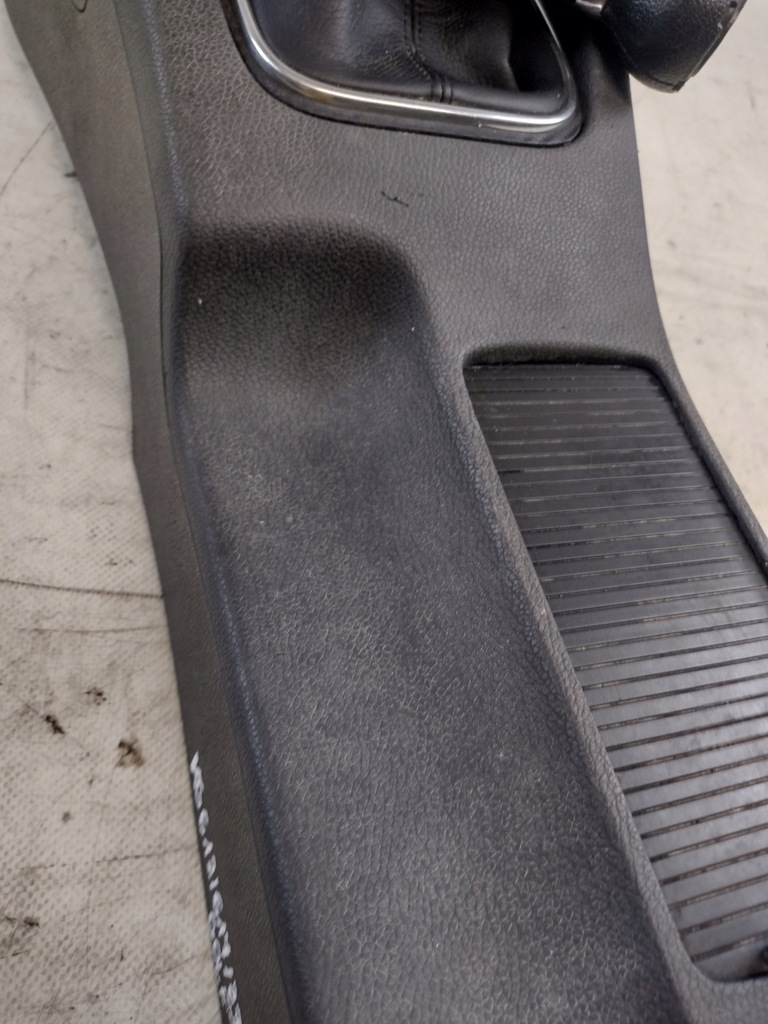 фото №9, Тунель середній оригінальний номер 1k0863243a volkswagen golf v 1.6b 06r.