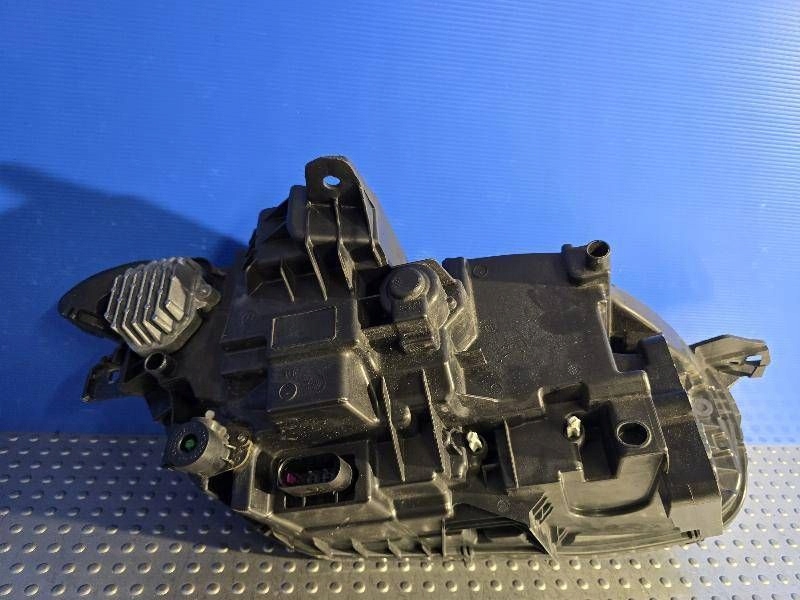 Volvo xc90 2 рестайлинг  19- full led 32228296 фара передняя перед левая в Украине