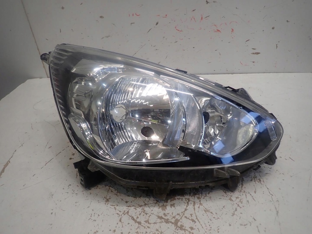 фото №1, Лампа перед правая mitsubishi space star ii 2013-