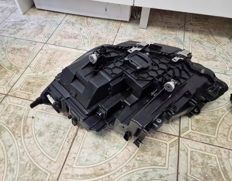 фото №6, Bmw 8 g14 g15 laser лампи