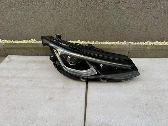 фото №1, Лампа правая vw golf 8 viii r full led iq light matrix