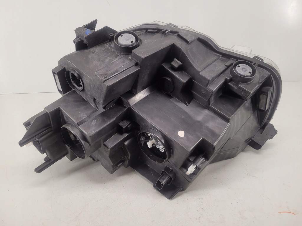 фото №14, Opel combo e 17- led лампа правая перед передняя