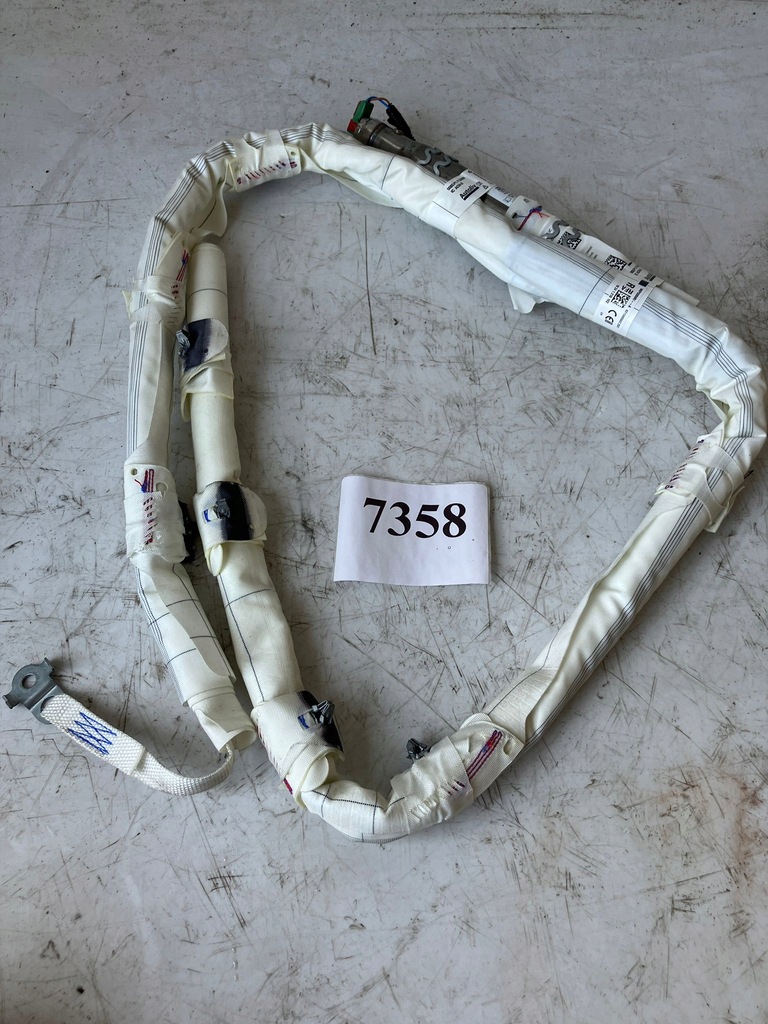 фото №1, Шторка безпеки права scenic iv 985p02659r