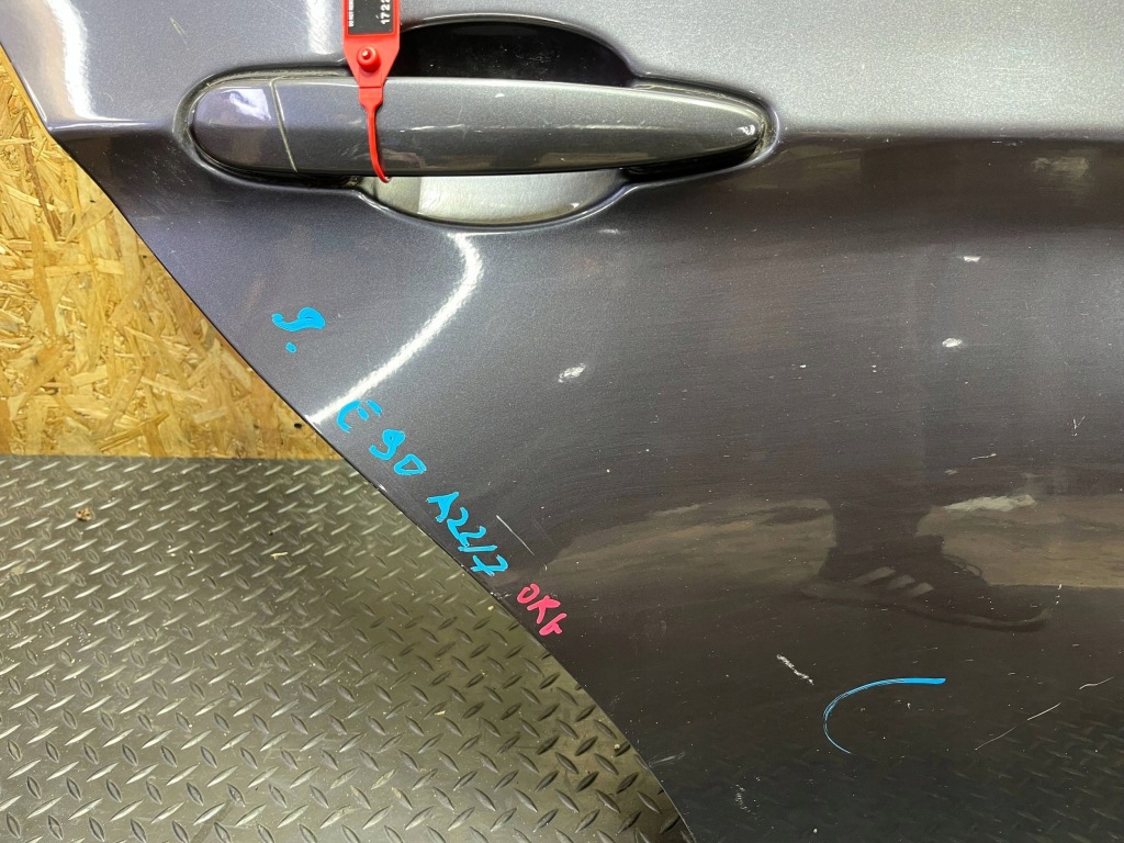 Купити Bmw 3 e90 e91 2007 задні сторона права дверей задні a22/7 sparkling graphite