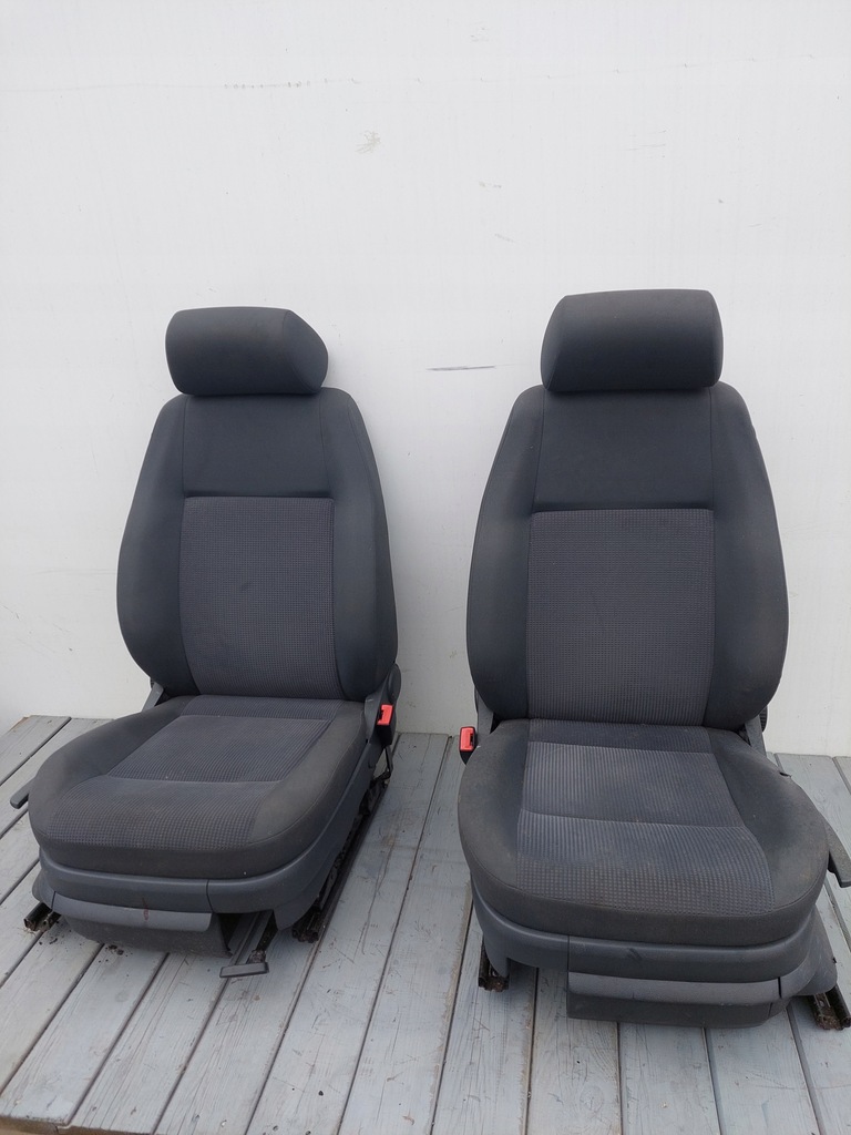 фото №1, Сиденья заднее сиденье vw polo 9n 5d