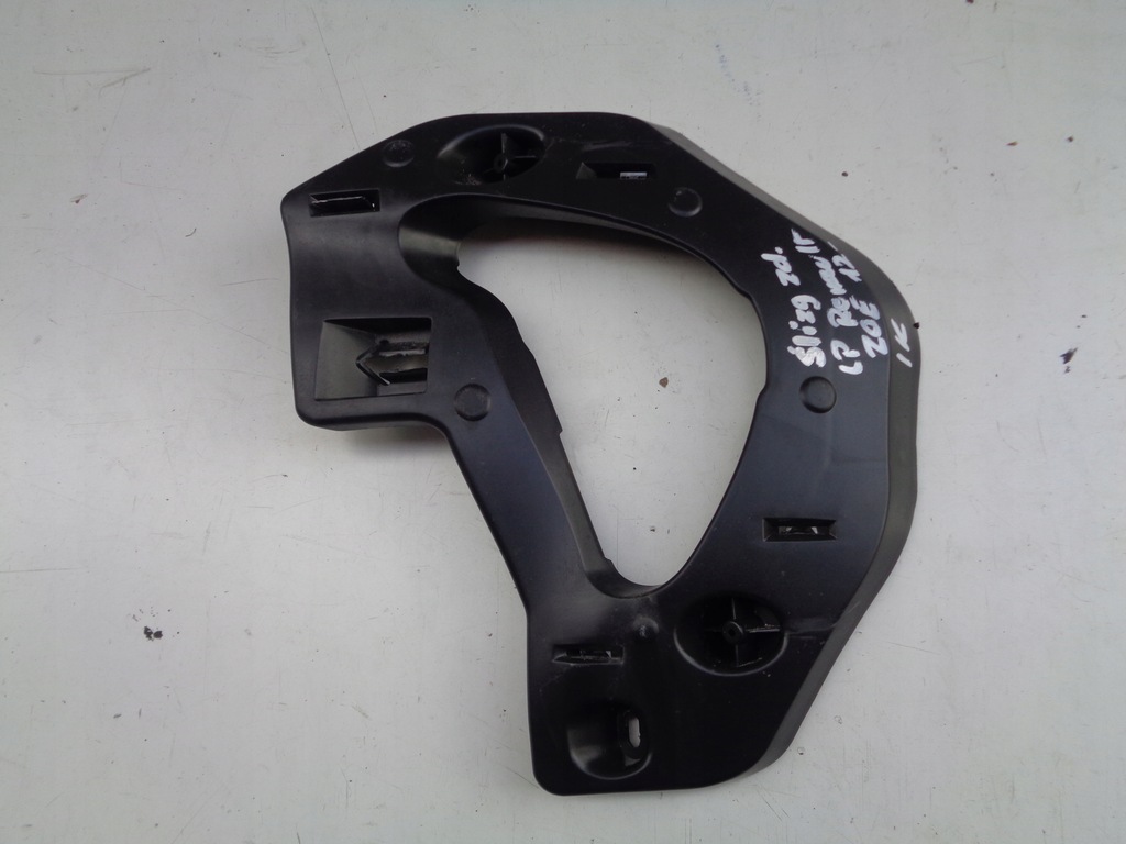 фото №1, Напрямна бампера лівий передній renault zoe 12-