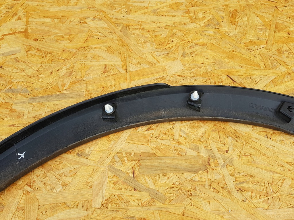 фото №9, Renault captur молдинг крыла правый задняя