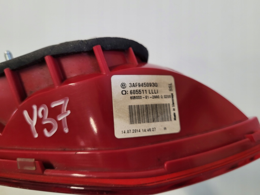фото №5, Vw passat b7 kombi лампа задняя задняя левая w крышка 3af945093q