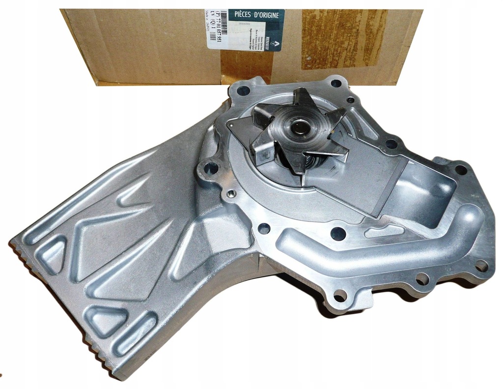 фото №1, Насос wody renault master ii 3.0 dci 7701057951 оригинальный номер