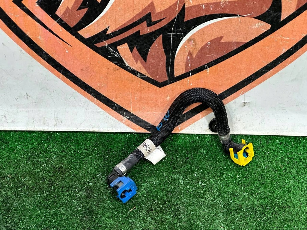 фото №1, Шланг топливный rr velar l560 m8a2-9c330-bb