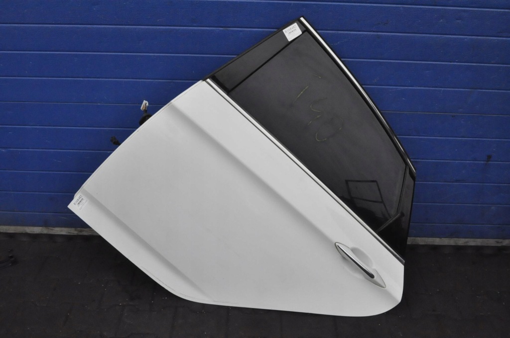 фото №1, Hyundai i40 двері лівий задня задні kombi повний