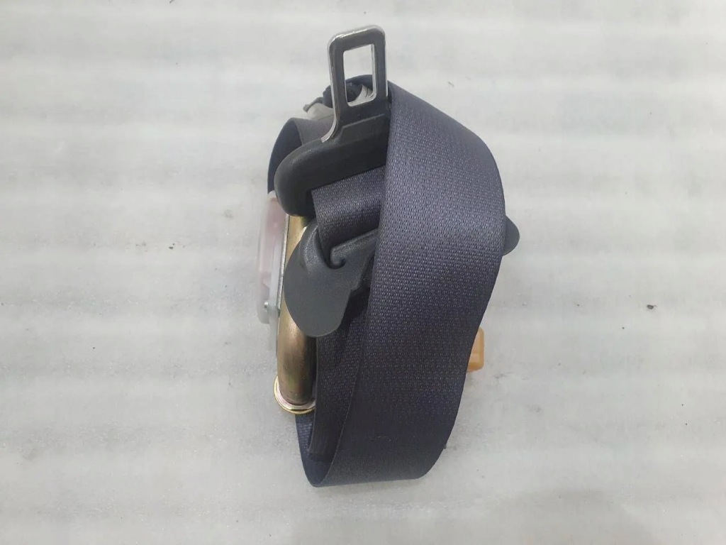 фото №1, Pas безопасности правый задняя land cruiser 120