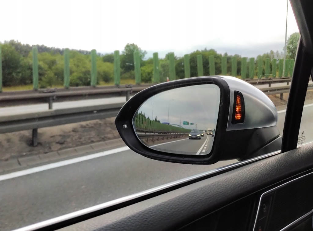 фото №1, Skoda enyaq superb сторона assist слепая зона spot монтаж 2q0907685b мёртвая зона