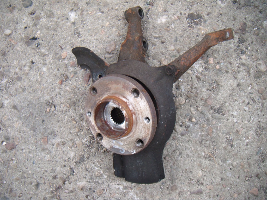 фото №1, Fiat seicento 0.9 97-10 поворотный кулак ступица левый перед