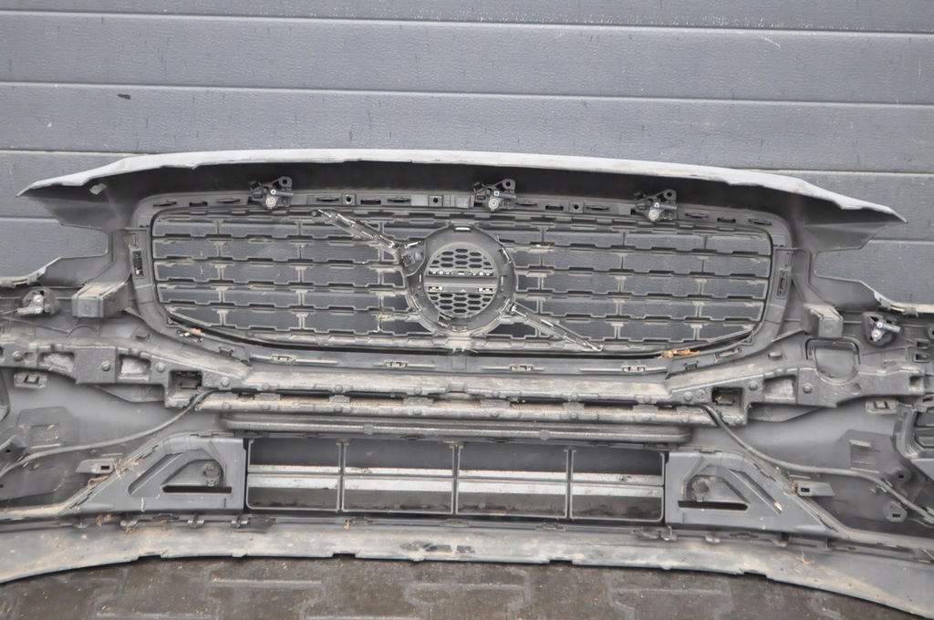 фото №7, Volvo s60 iii v60 ii rdesign бампер перед передний 492