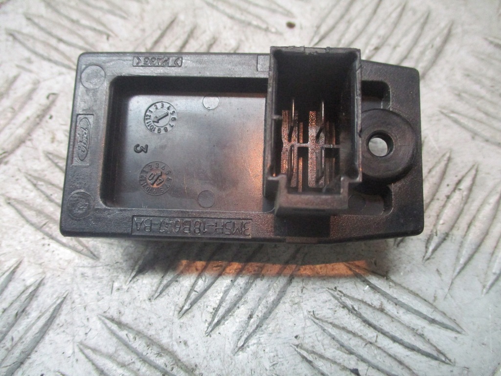 фото №1, Резистор резистор вентилятор ford cougar 3m5h-18b647-ba