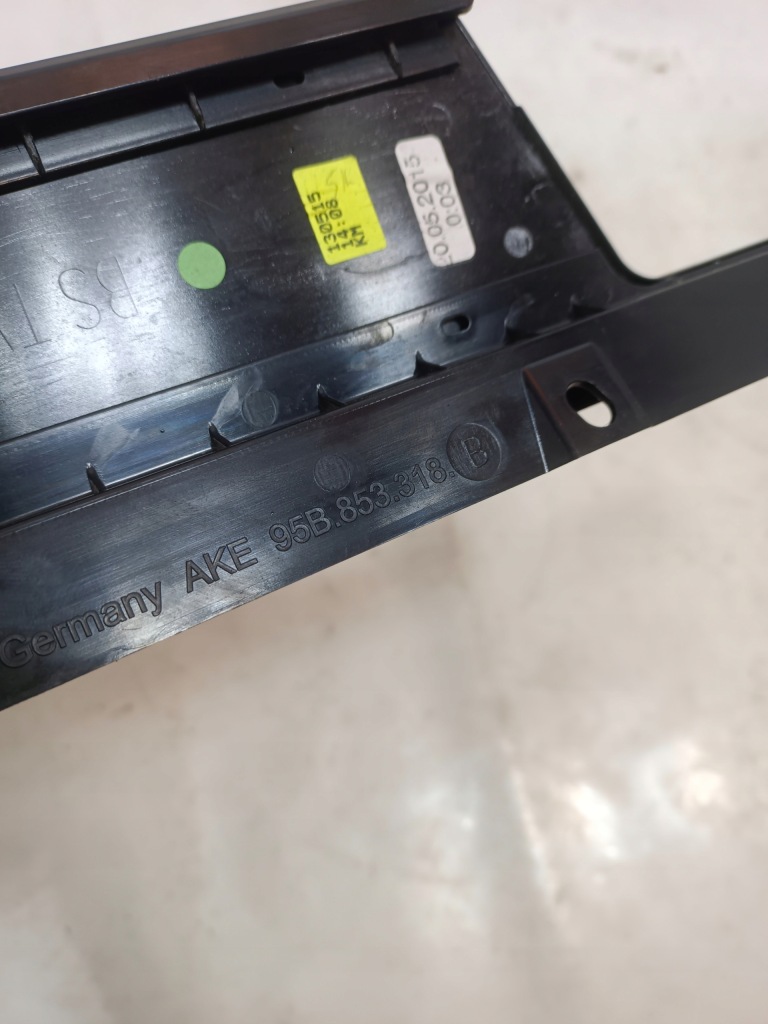 Купить Porsche macan 15- молдинг дверь правый перед 95b853318b америка